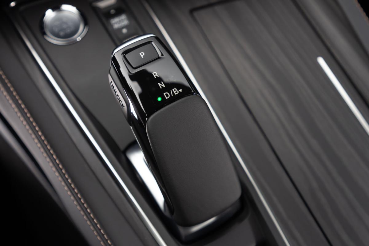Peugeot 508 SW 2021 interior detail