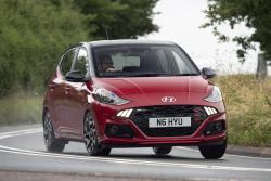 Hyundai i10 2022 front right cornering