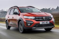Dacia Jogger 2022 front right tracking