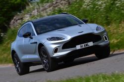 Aston Martin DBX 2022 front right tracking