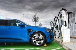 Audi E-tron Sportback charging