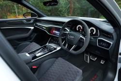 Audi RS6 Avant GT dashboard