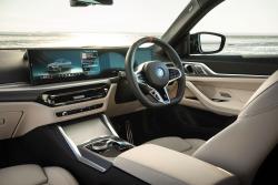 BMW i4 dashboard