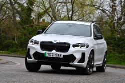 BMW iX3 2022 front cornering