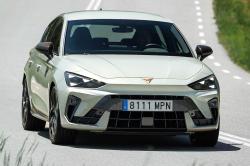 Cupra Leon front cornering