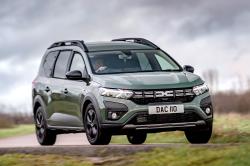 Green Dacia Jogger front cornering