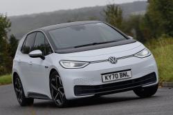 Volkswagen ID.3 2020 front cornering