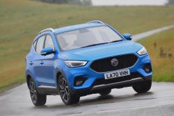 2021 MG ZS front cornering