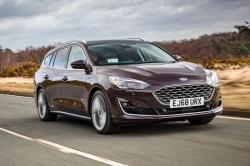 Used Ford Focus Estate 2019 front right tracking