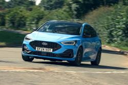 Ford Focus ST front cornering