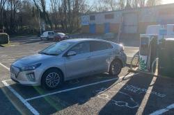 Hyundai Ioniq Electric charging up