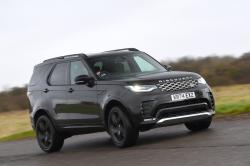 Land Rover Discovery front cornering