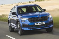 Skoda Kodiaq 2021 front right tracking