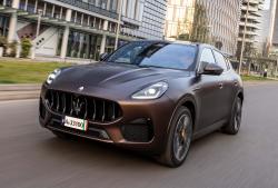 2022 Maserati Grecale GT front tracking
