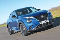 Nissan Juke front driving
