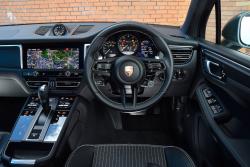 Porsche Macan interior dashboard