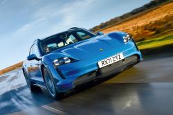 Porsche Taycan Cross Turismo 2022 front