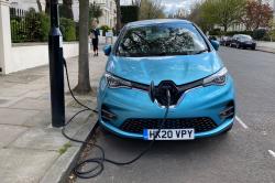 Renault Zoe plugged into lamp post charger