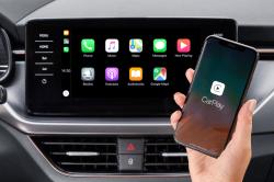 Skoda smartlink wireless connected to apple carplay