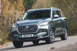 Ssangyong Rexton 2021 front