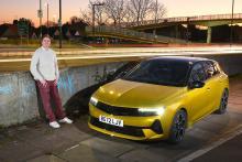 vauxhall_astra_long-term_fast_moving_traffic