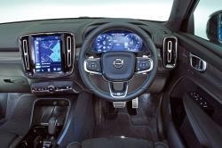 Volvo XC40 dashboard
