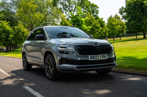 Skoda Karoq front three quarters driving