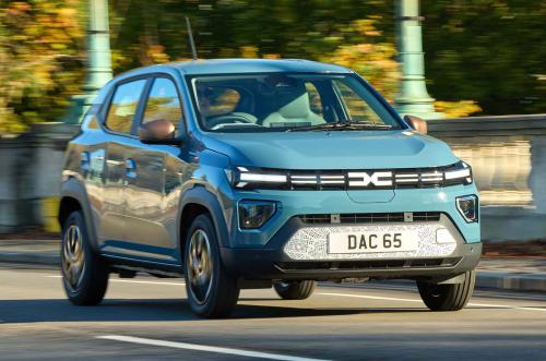 Dacia Spring front right driving
