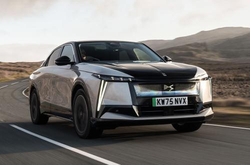 DS No 8 front driving