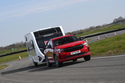 Skoda Kodiaq towing caravan