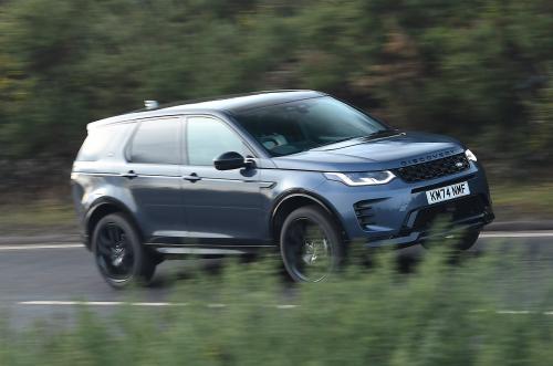 Land Rover Discovery Sport driving front right
