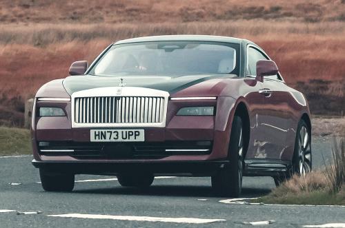 Rolls-Royce Spectre front cornering