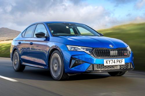 Skoda Octavia vRS front right driving