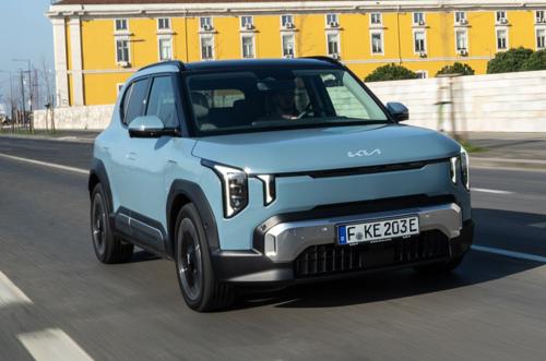 Kia EV2 front dynamic 