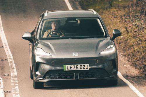 MG4 Urban front dynamic