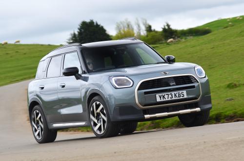 Used Mini Countryman 2024-present front cornering green