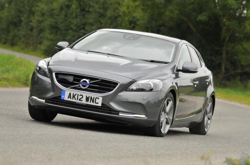 Used Volvo V40 2012-2019 front corner